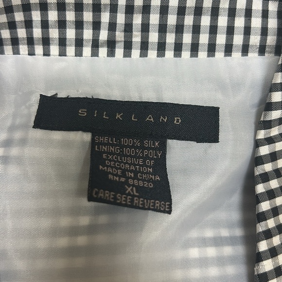 SILKLAND Black/White Checkered Button-Up XL Blouse Bead design, 100% Silk, EUC - Picture 12 of 12